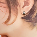 ピアス レディース 10金 スタッドピアス K10 白蝶貝 黒蝶貝 ネコ シェル クロネコ シロネコ se102-0001